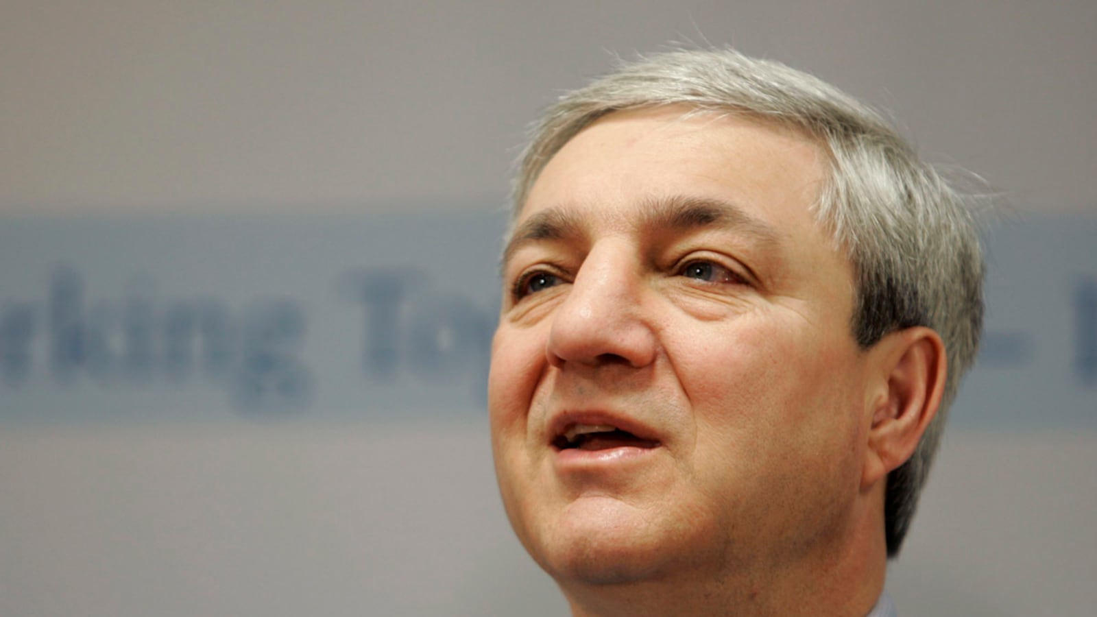 cheats/2013/05/12/study-public-university-presidents-make-millions/graham-spanier-upenn-scandal_akgvzf