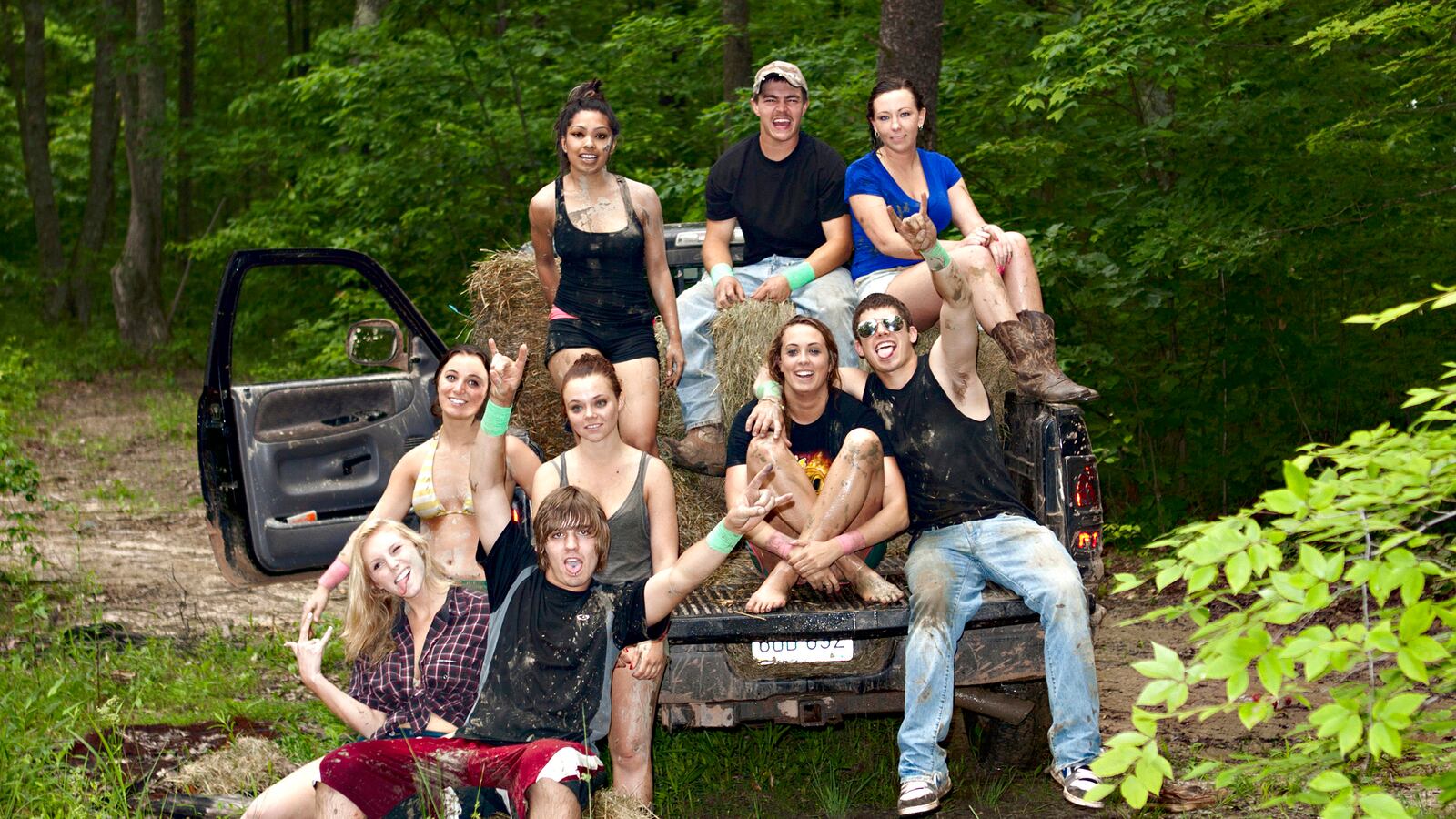 articles/2013/04/10/buckwild-mtv-officially-cancels-the-troubled-reality-series/130410-buckwild-cancelled-lacob-tease_zosvys