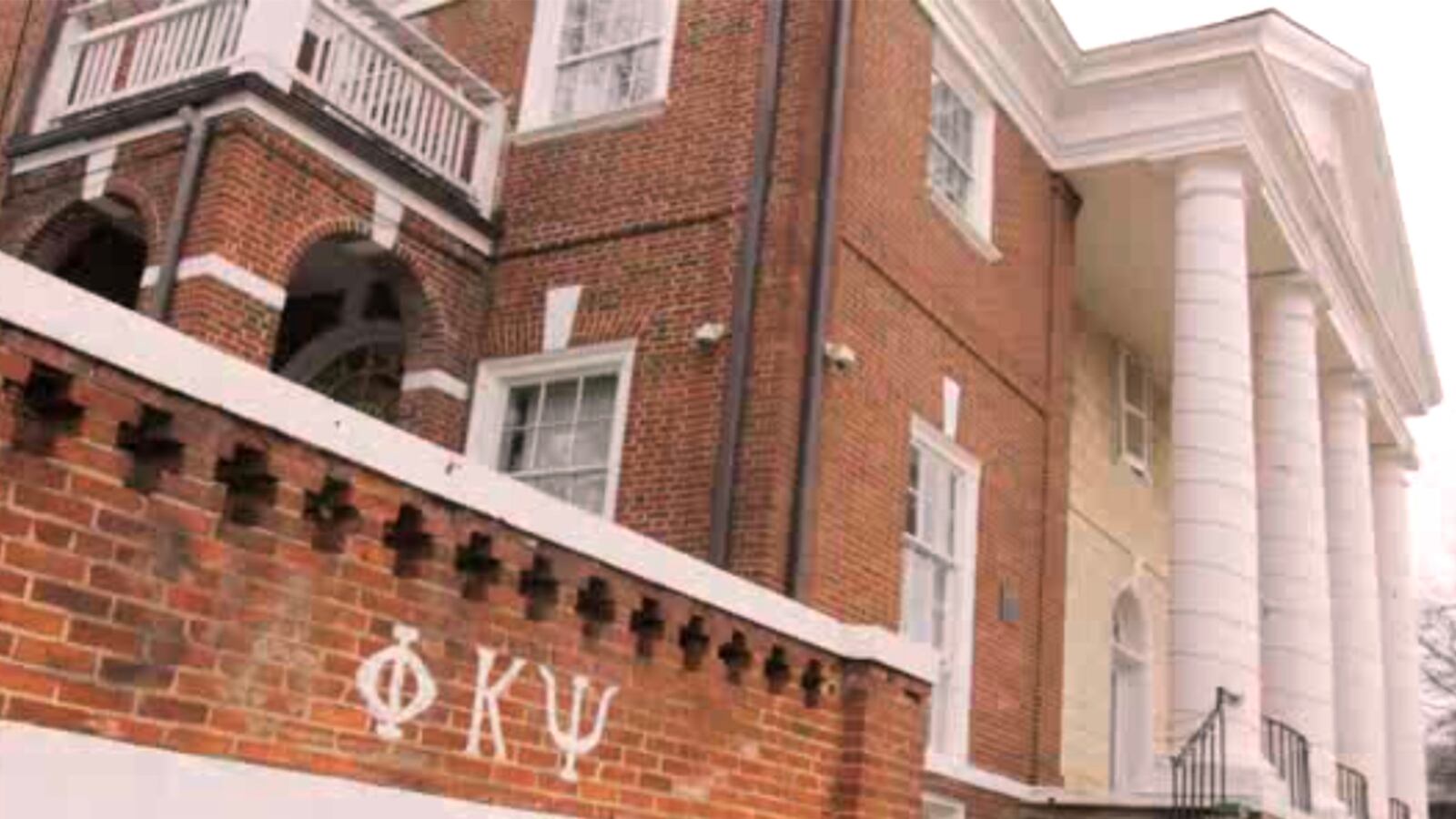 cheats/2016/04/06/jackie-of-rolling-stone-story-to-testify/160506-uva-cheat_cciejp