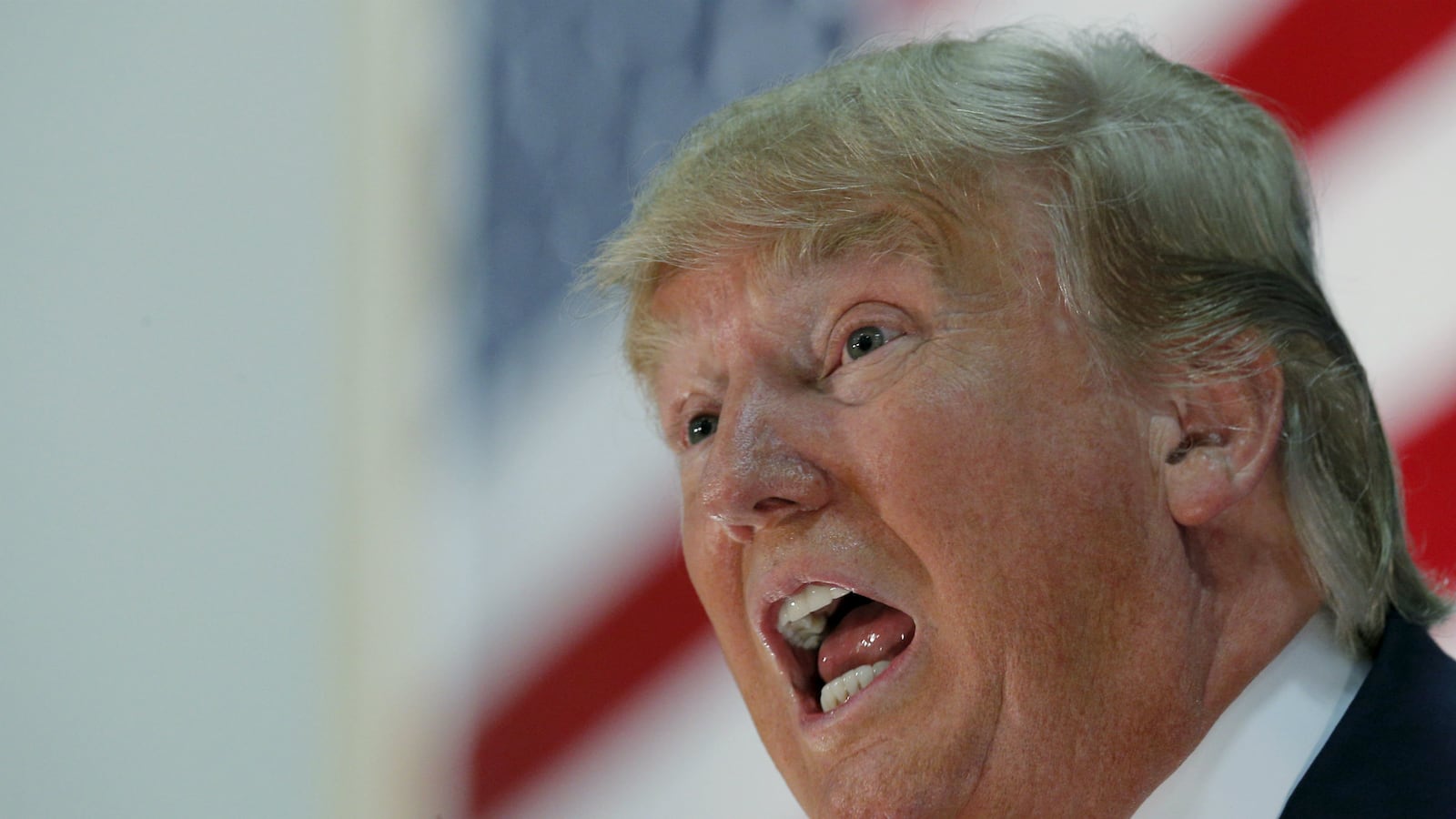 cheats/2016/01/13/trump-rejects-white-nationalist-support/151229-trump-2-million-a-week-cheat_tnfxck