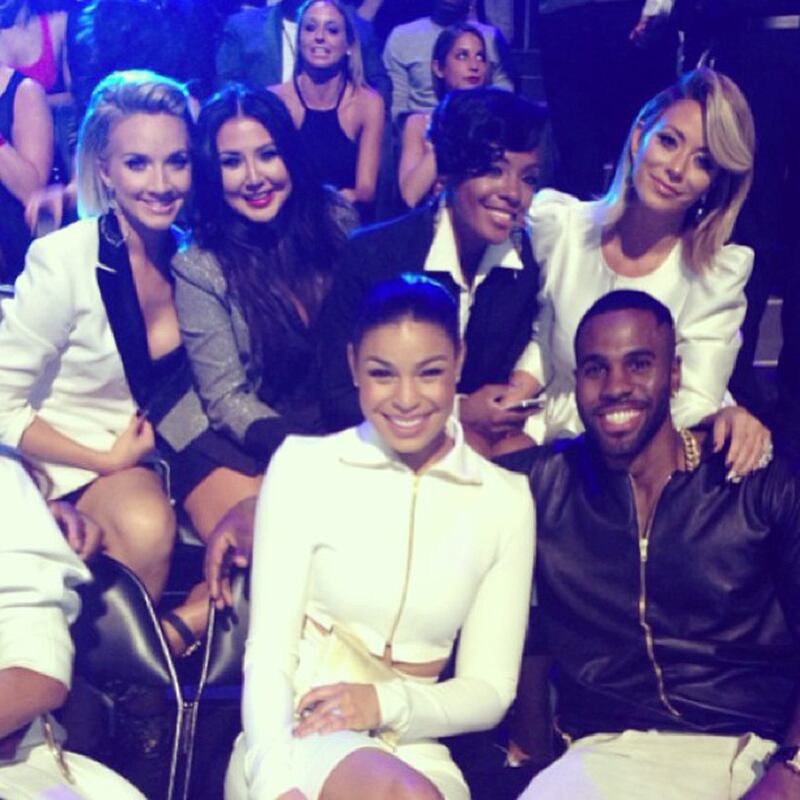 galleries/2013/09/01/miley-cyrus-justin-timberlake-more-celebrity-twitter-pictures-photos/130827-celeb-twits-01_ncern2