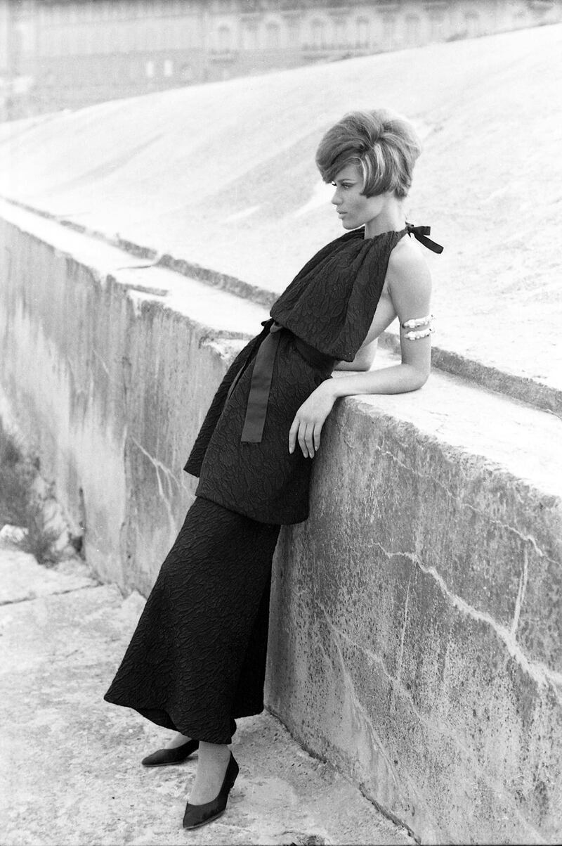 galleries/2014/02/26/unseen-photographs-of-1960s-german-supermodel-veruschka-photos/gal-model-veruschka-6_qieyy6