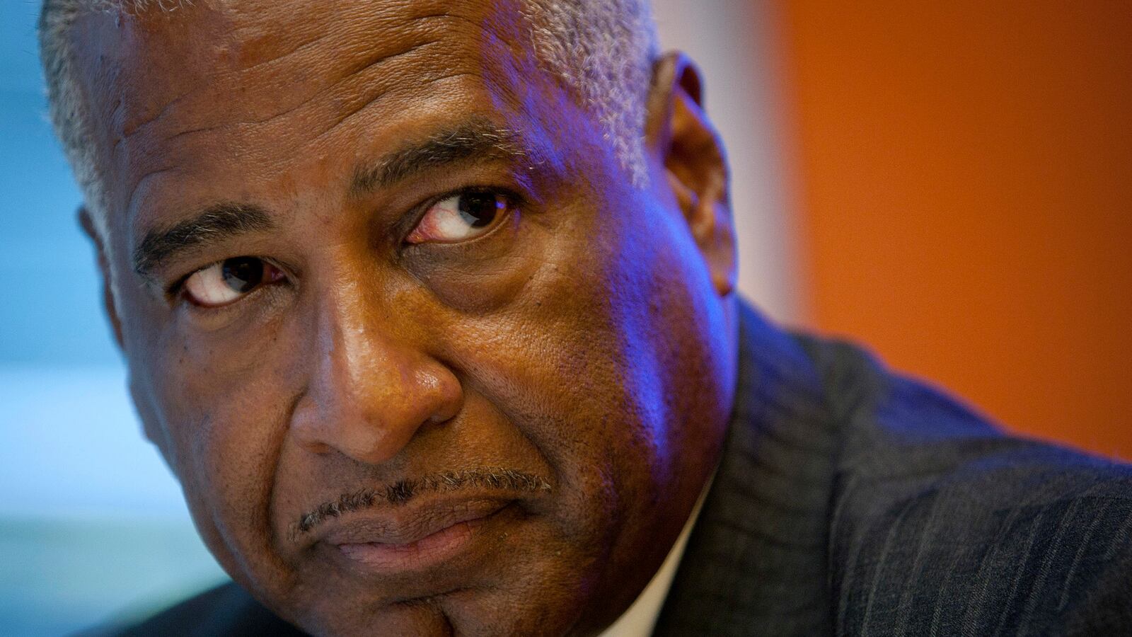 articles/2017/04/06/sessions-order-is-being-fought-in-california-new-jersey-and-alabama/170404-pitner-birmingham-mayor-tease_fp3oo1