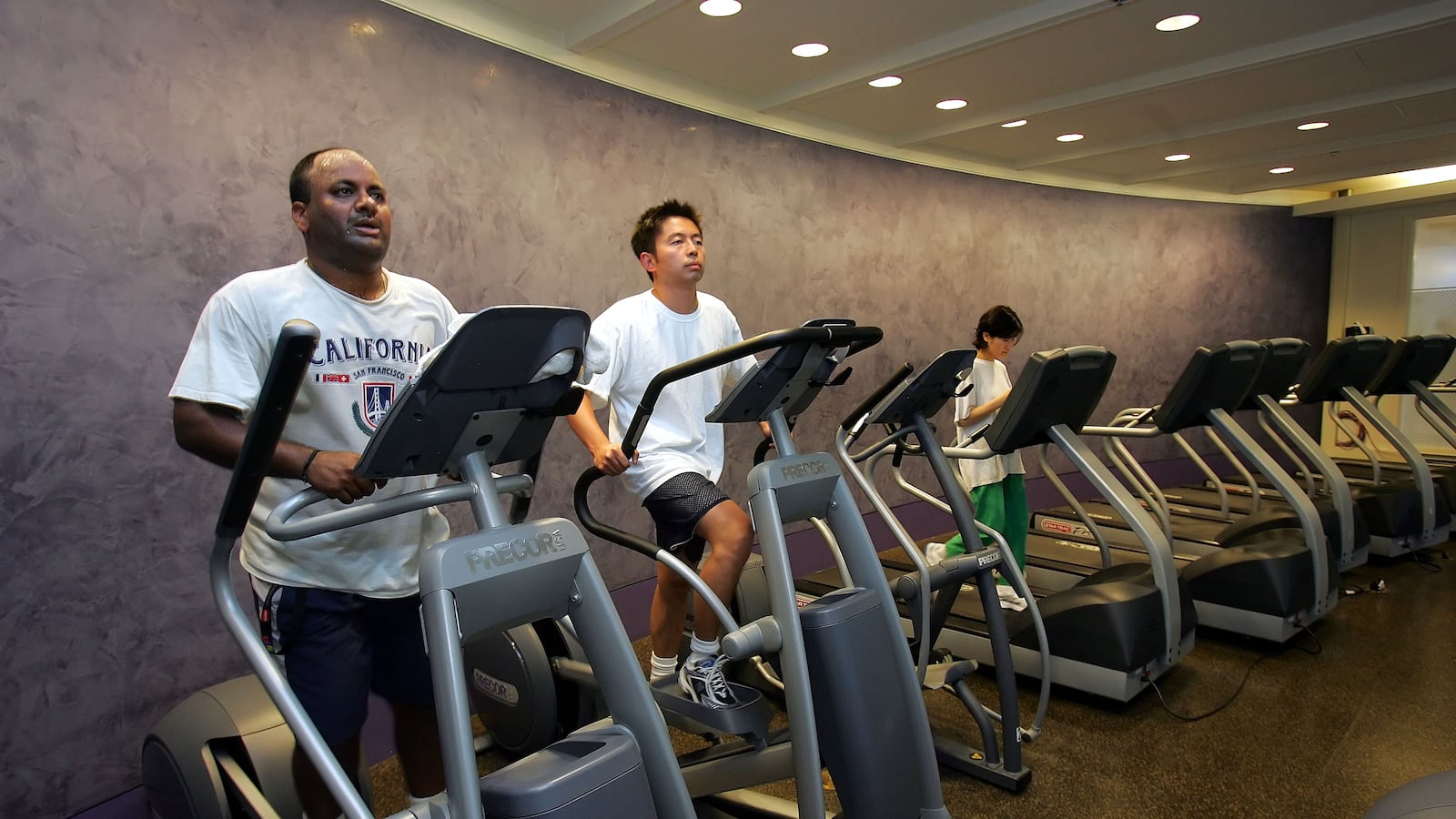 articles/2013/07/06/the-unintended-consequences-of-company-wellness-penalties/130705-Shapiro-Employee-Fit-tease_cj0qwj