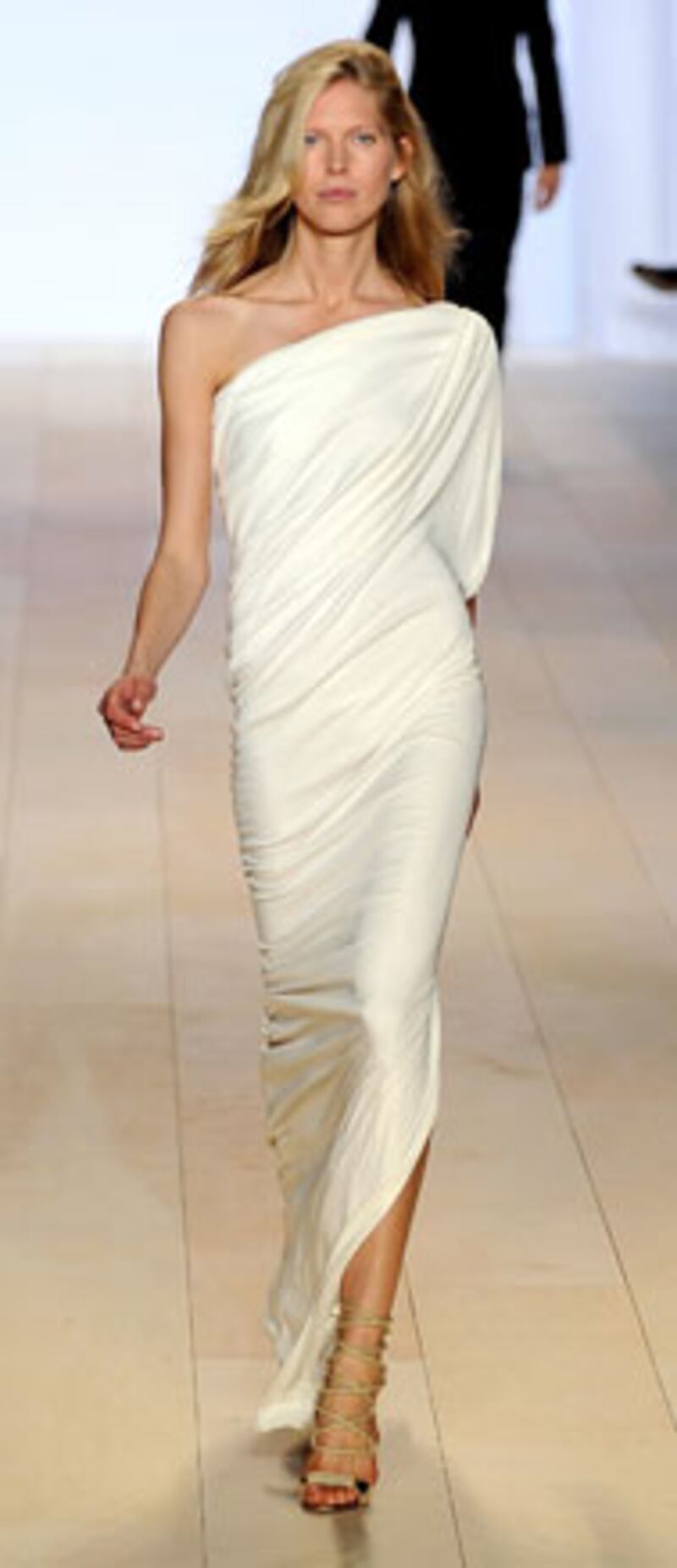 galleries/2009/09/17/ny-fashion-week-day-8/fashion-day-8--13_etycqa