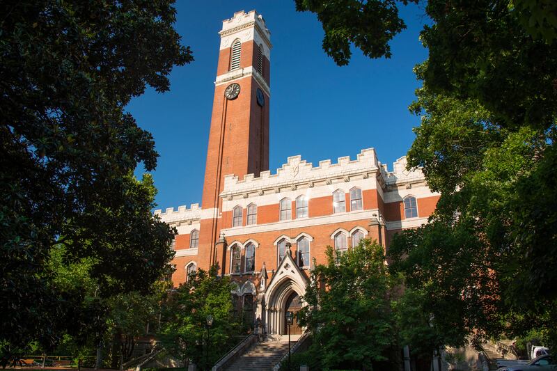 galleries/2014/11/06/20-most-rigorous-colleges-photos/141030-colleges-hardest17_v7mt6v