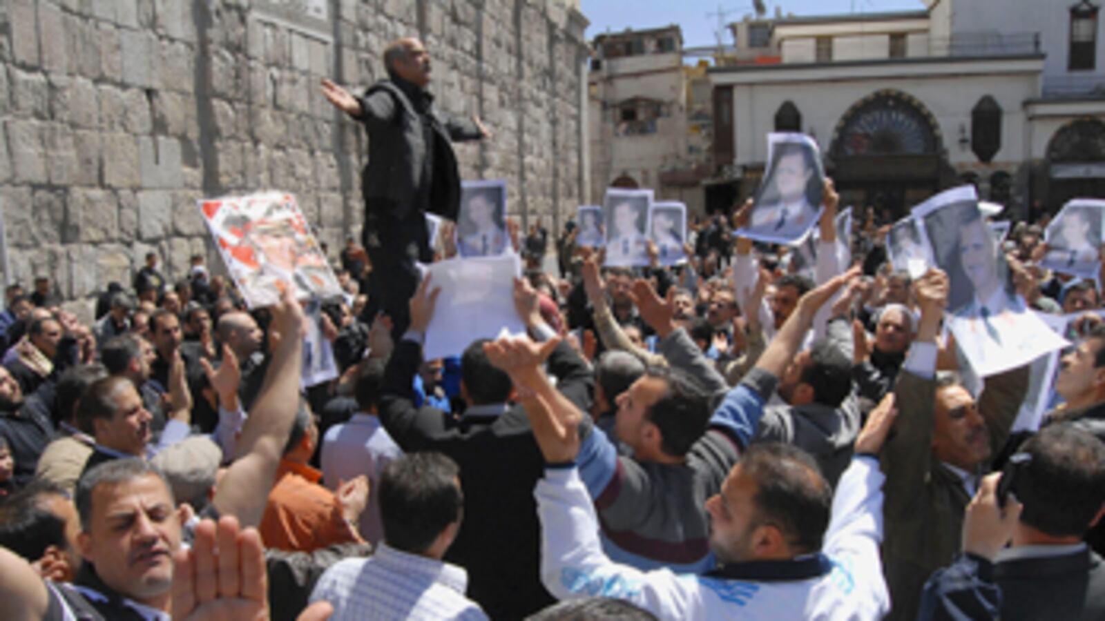 cheats/2011/04/19/syria-facing-armed-insurrection/syria-growing-protest_speynt
