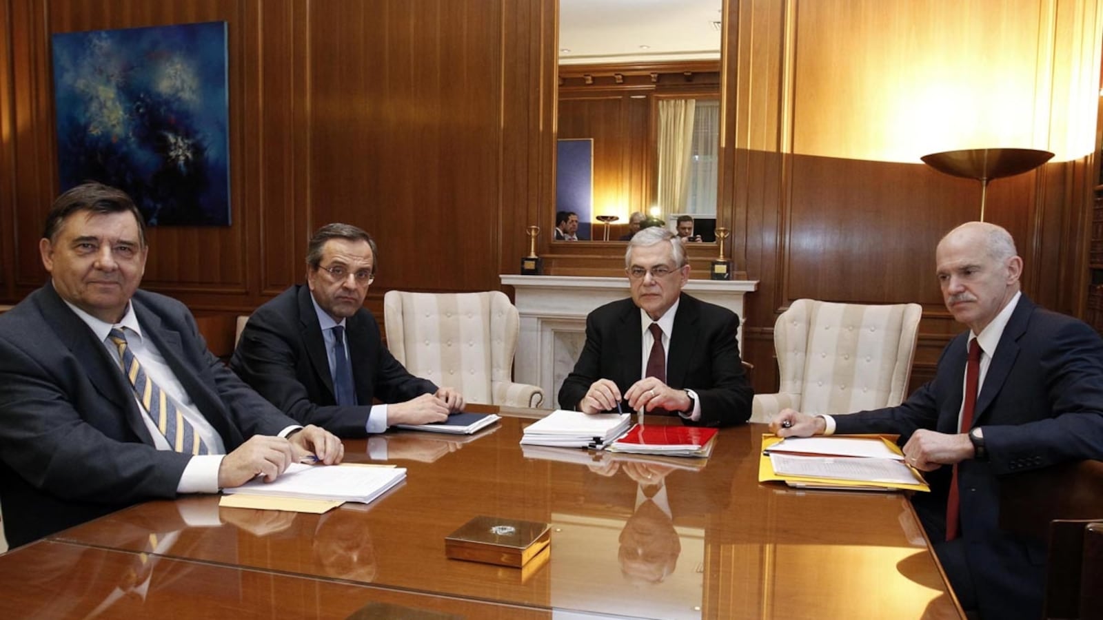 cheats/2012/02/09/greek-leaders-strike-deal-on-cuts/greece-strikes-debt-deal-cheat_akr8bm