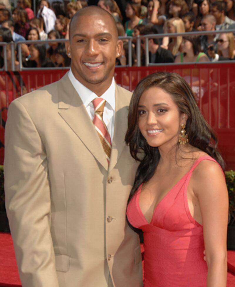 galleries/2011/02/02/nfl-wags/nfl-wags---winslow_ttt0mi