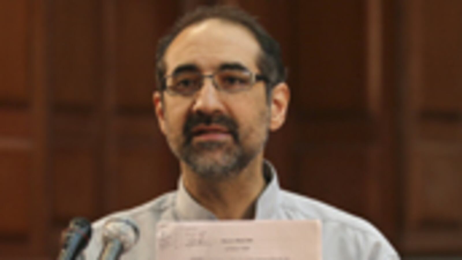 articles/2009/10/25/inside-irans-intimidation-campaig/sick-iran-2_58491_fihg6g