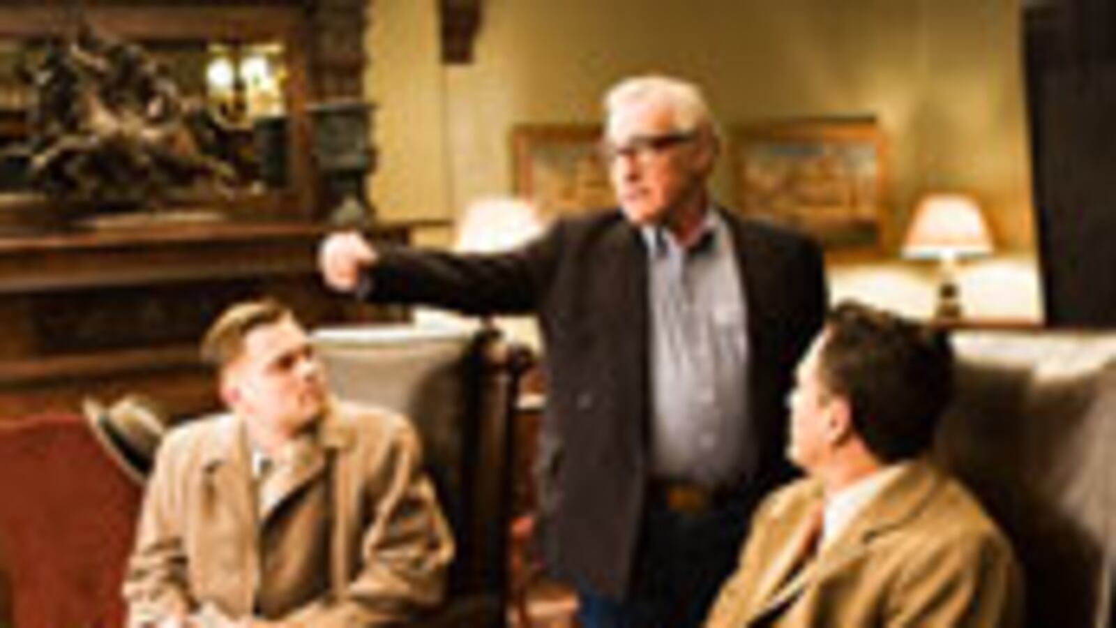 articles/2010/02/25/shutter-island-masterpiece-or-crap/macaulay-shutter-island_84163_b1a19l