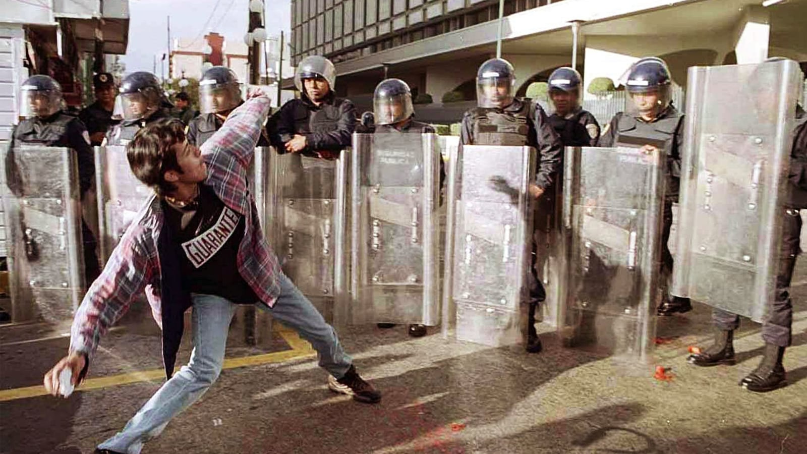 200612-cheadle-1999-protest-tease_kp19pd