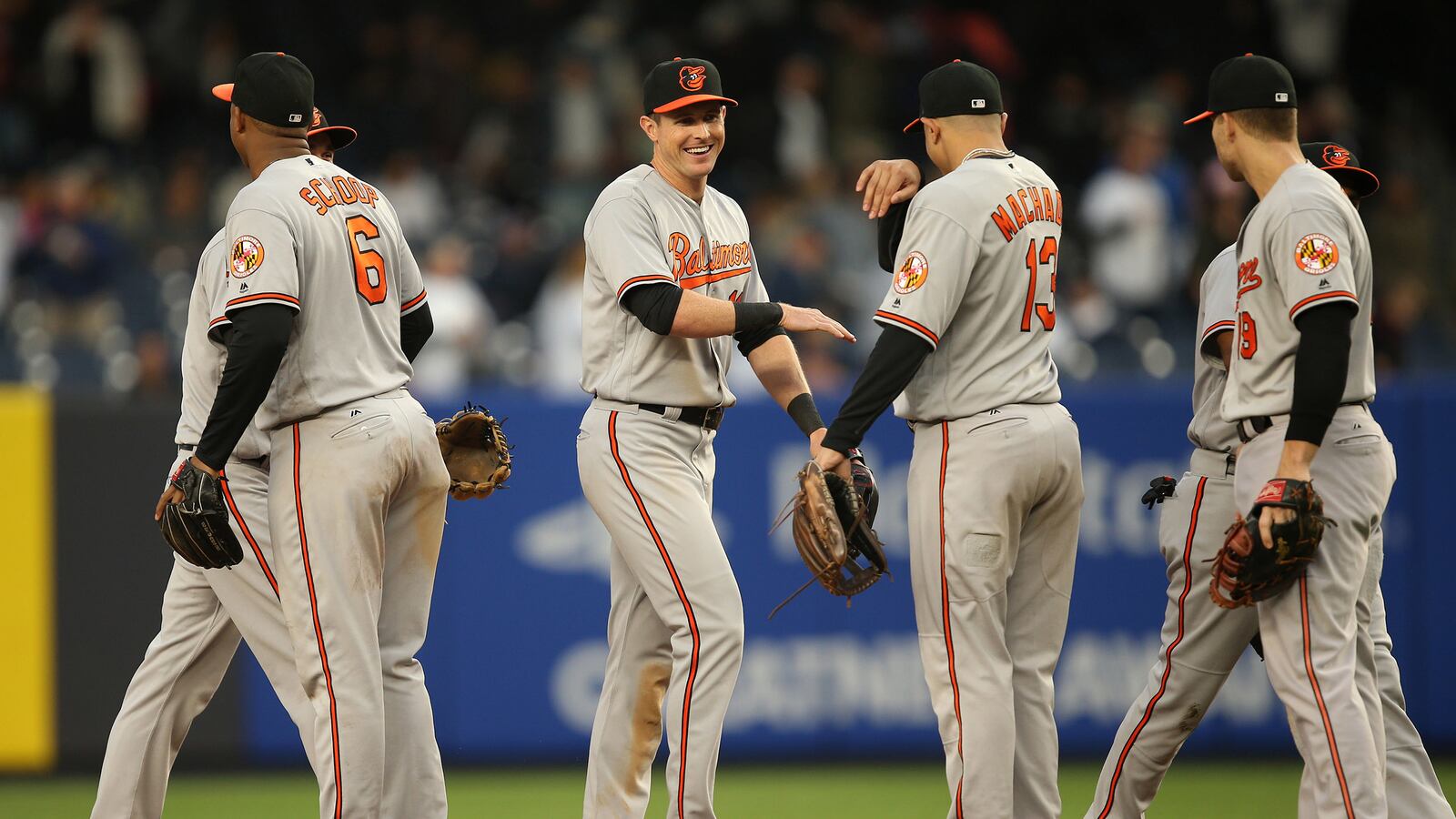 articles/2016/10/04/orioles-vs-blue-jays-wild-card-2016-how-to-watch-live-stream-online/161004-warshaw-baltimore-Orioles-tease_tqg35i