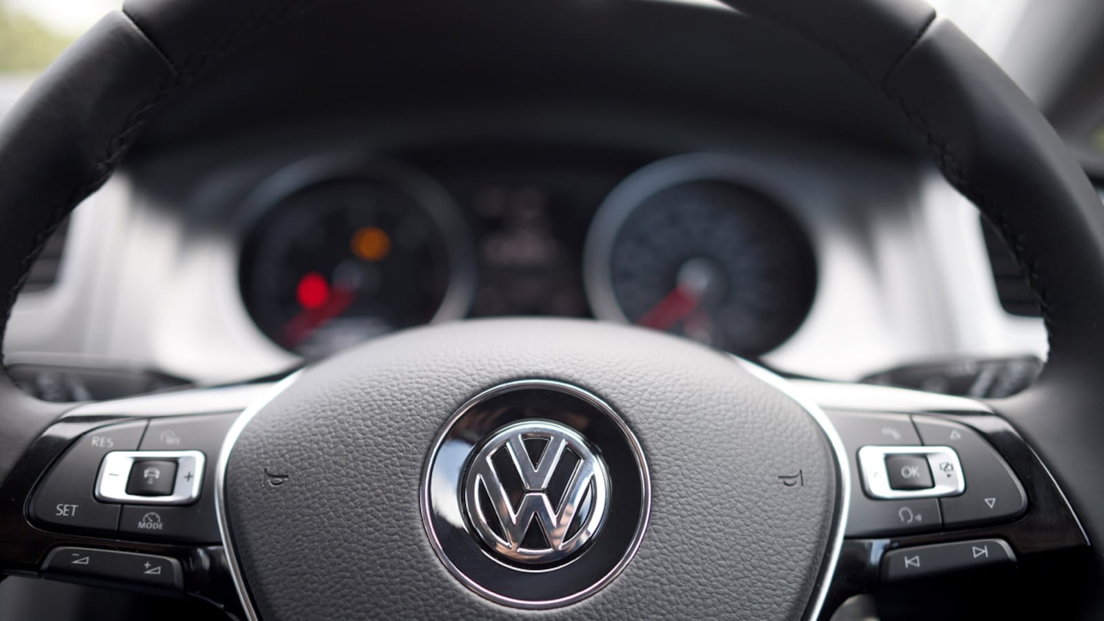 cheats/2015/10/22/vw-think-scandal-may-be-even-bigger/151022-Volkswagen-cheat_uxud8g