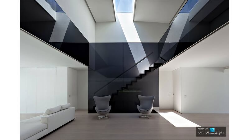 171230-mcnearney-omg-i-want-this-house-casa-bilant-11_ofn52e