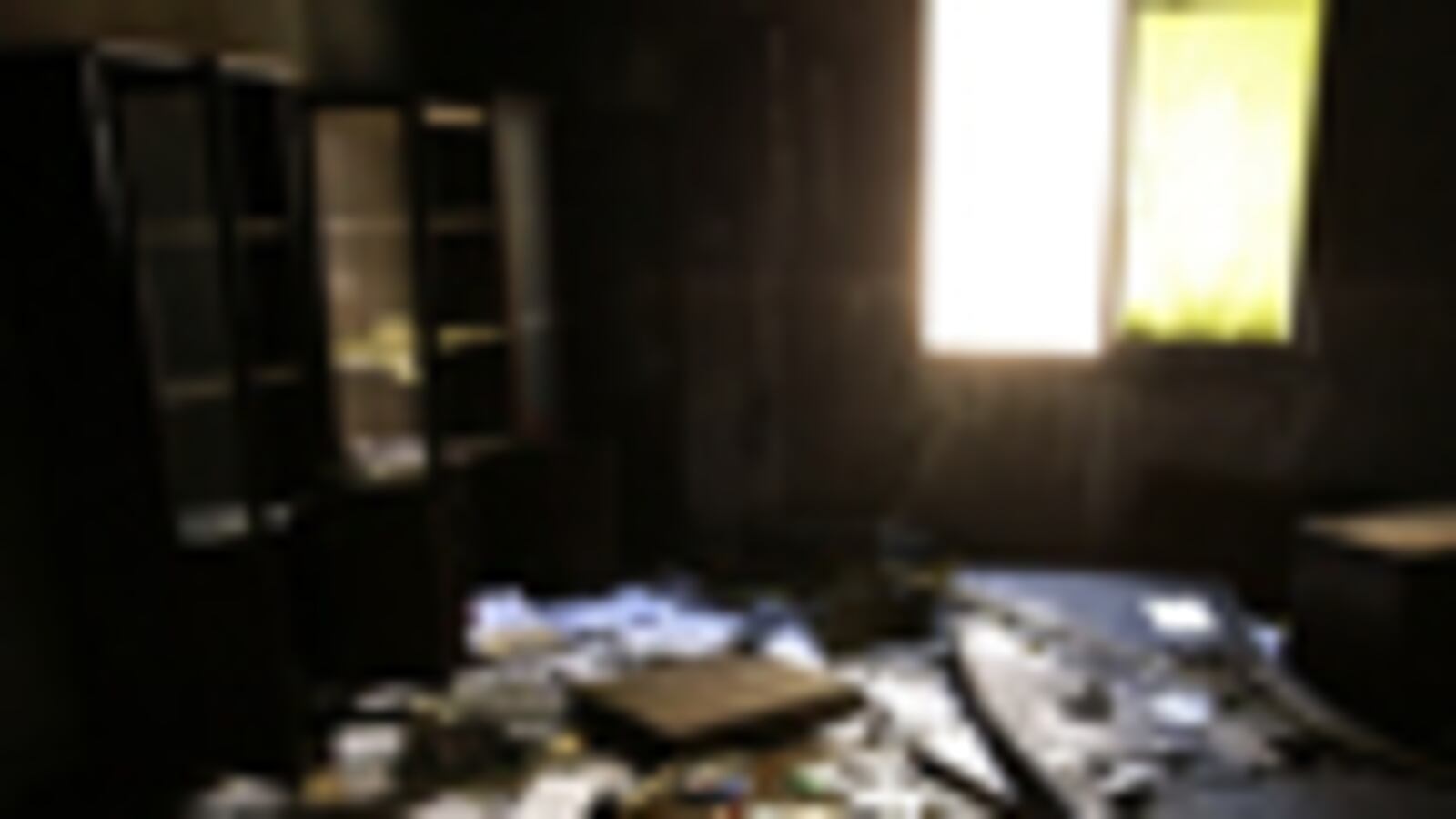 cheats/2011/04/05/photos-depict-abuse-by-gaddafirsquos-forces/libya-photos_msuhi8