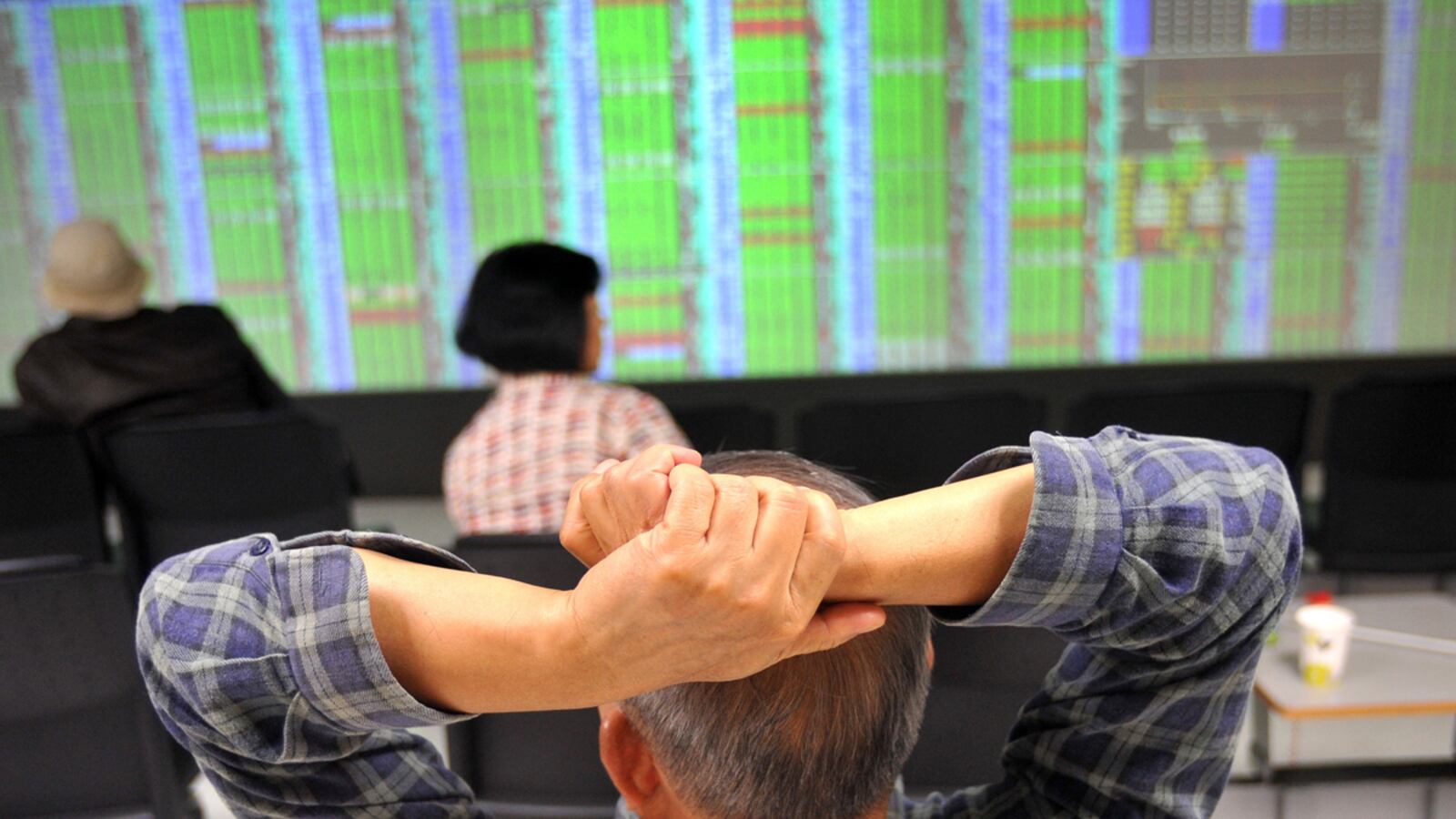 cheats/2011/10/03/world-markets-continue-slide/world-markets-slide-europe-concern-cs_yyfwek