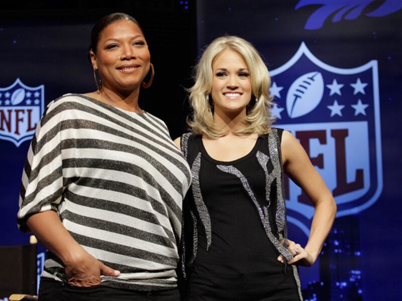 galleries/2010/02/05/stars-celebrate-super-bowl-xliv/super-bowl-celecarrie-underwood_xbu3wy