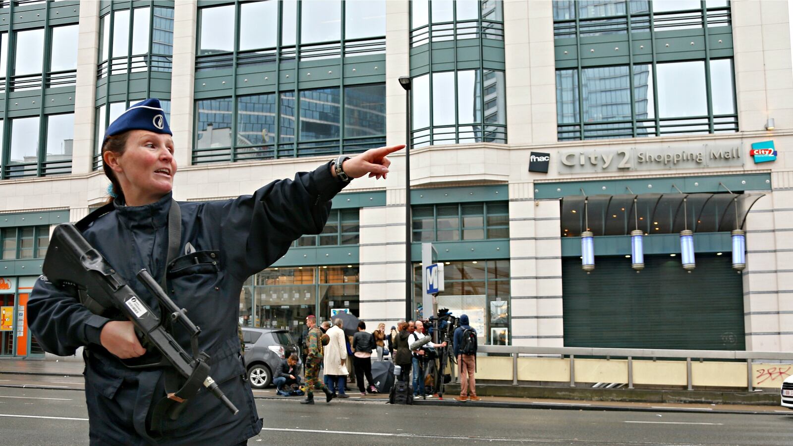 cheats/2016/06/21/brussels-terror-scare-finds-hoax-bomb/160621-brussels-hoax-bomb-cheat_l7wv8o