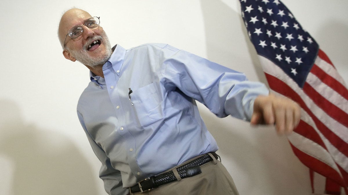 cheats/2014/12/24/alan-gross-gets-3-2m-from-u-s/141224-gross-cheat_vixwna