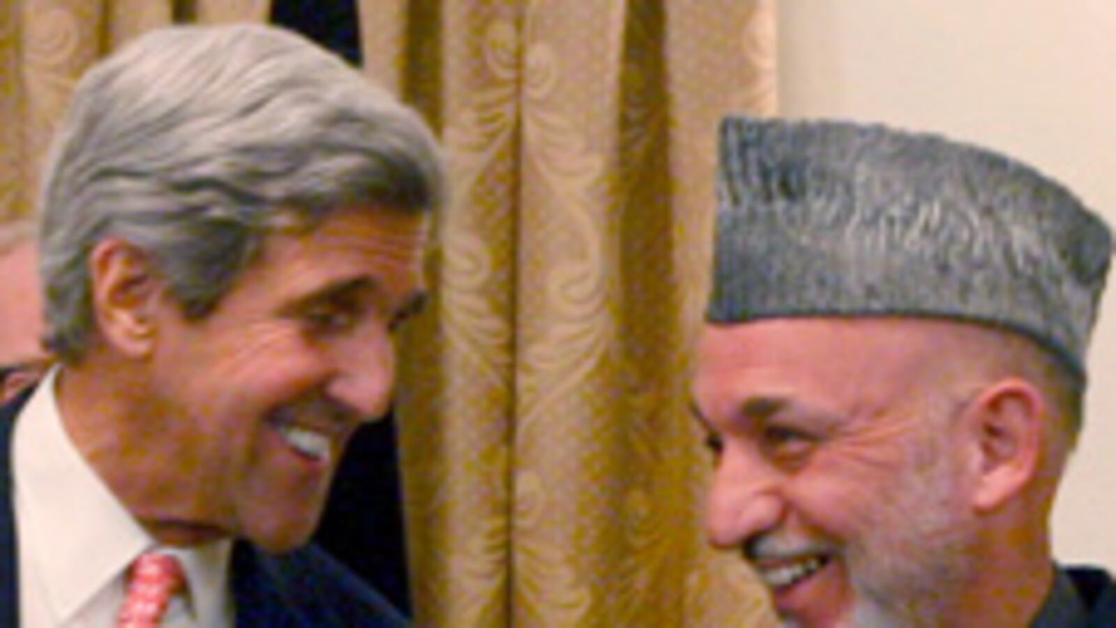 cheats/2009/10/21/kerrys-karzai-deal-leads-to-promotion/john-kerry-hamid-karzai_ub9rff
