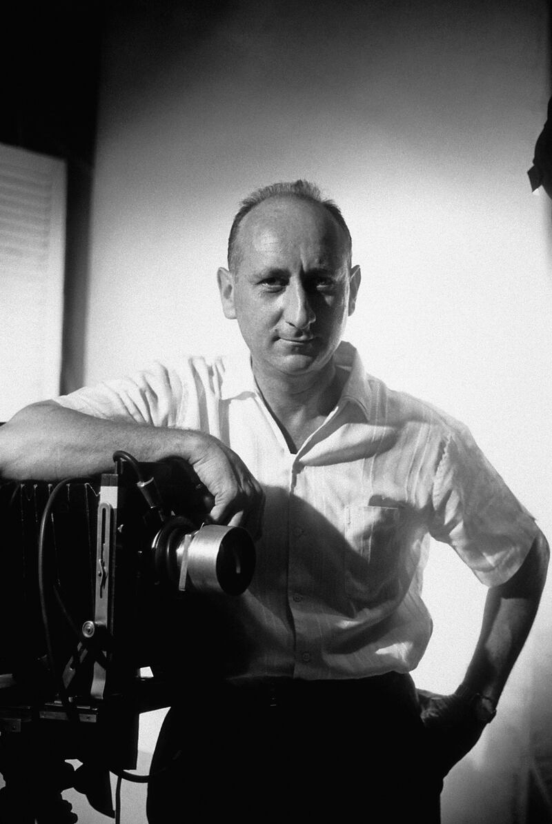 galleries/2013/12/03/hollywoods-golden-era-stars-photographed-by-sid-avery/131120-sid-avery-1_efq9lh