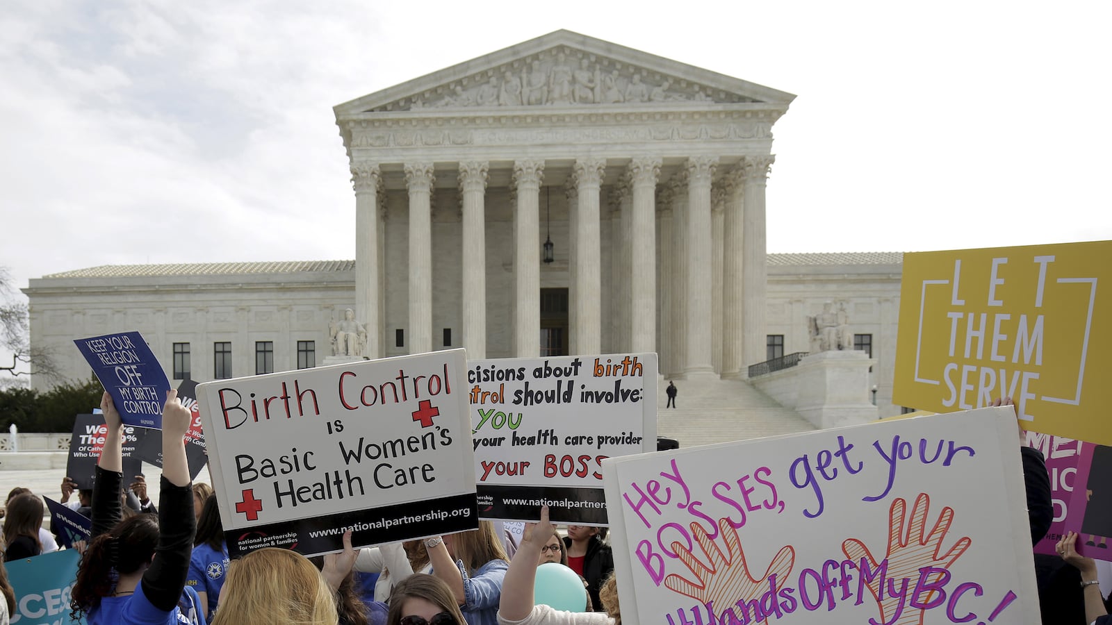 articles/2016/05/16/supreme-court-dodges-bullet-on-obamacare-contraception-controversy/160516-michaelson-zubik-tease_djwzqk