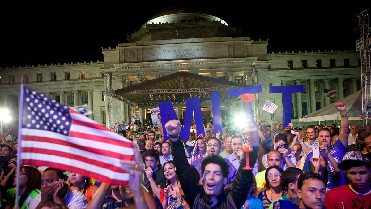 cheats/2012/03/18/puerto-rico-begins-gop-primary/mitt-romney-puerto-rico-cheat_wbordx