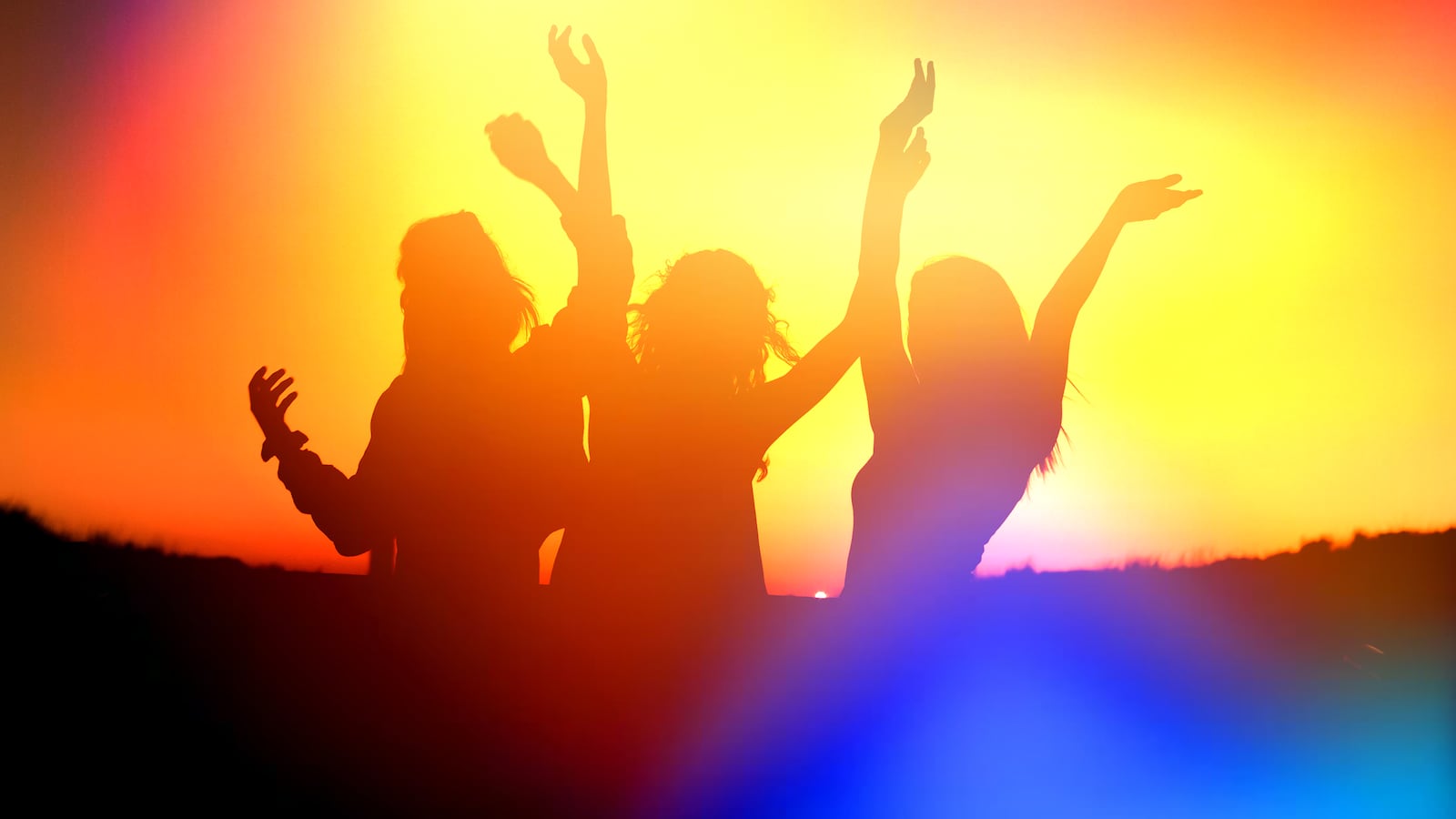 TIDAL_SummerFamilyOffer_2560x1440-Friends_2_ephelr