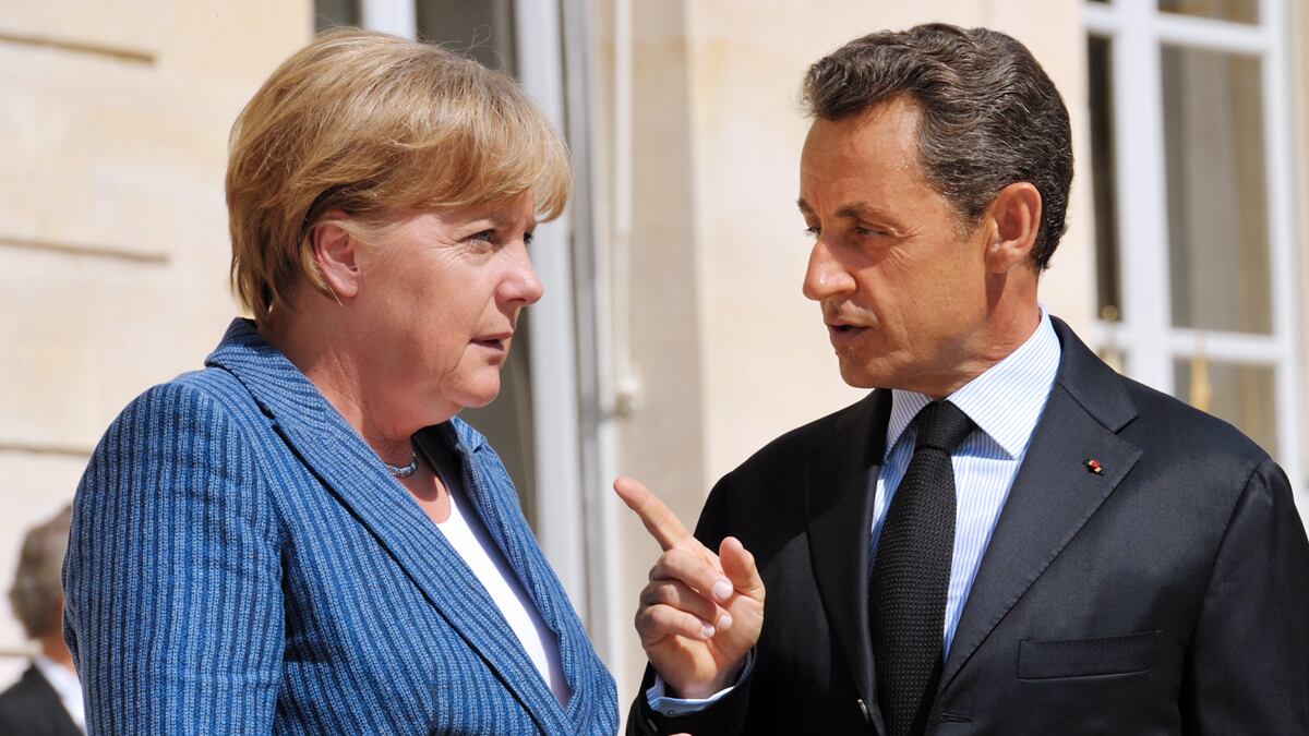 cheats/2011/10/08/merkel-sarkozy-to-discuss-euro-crisis/merkel-sarkozy-cheat_i8v5kl