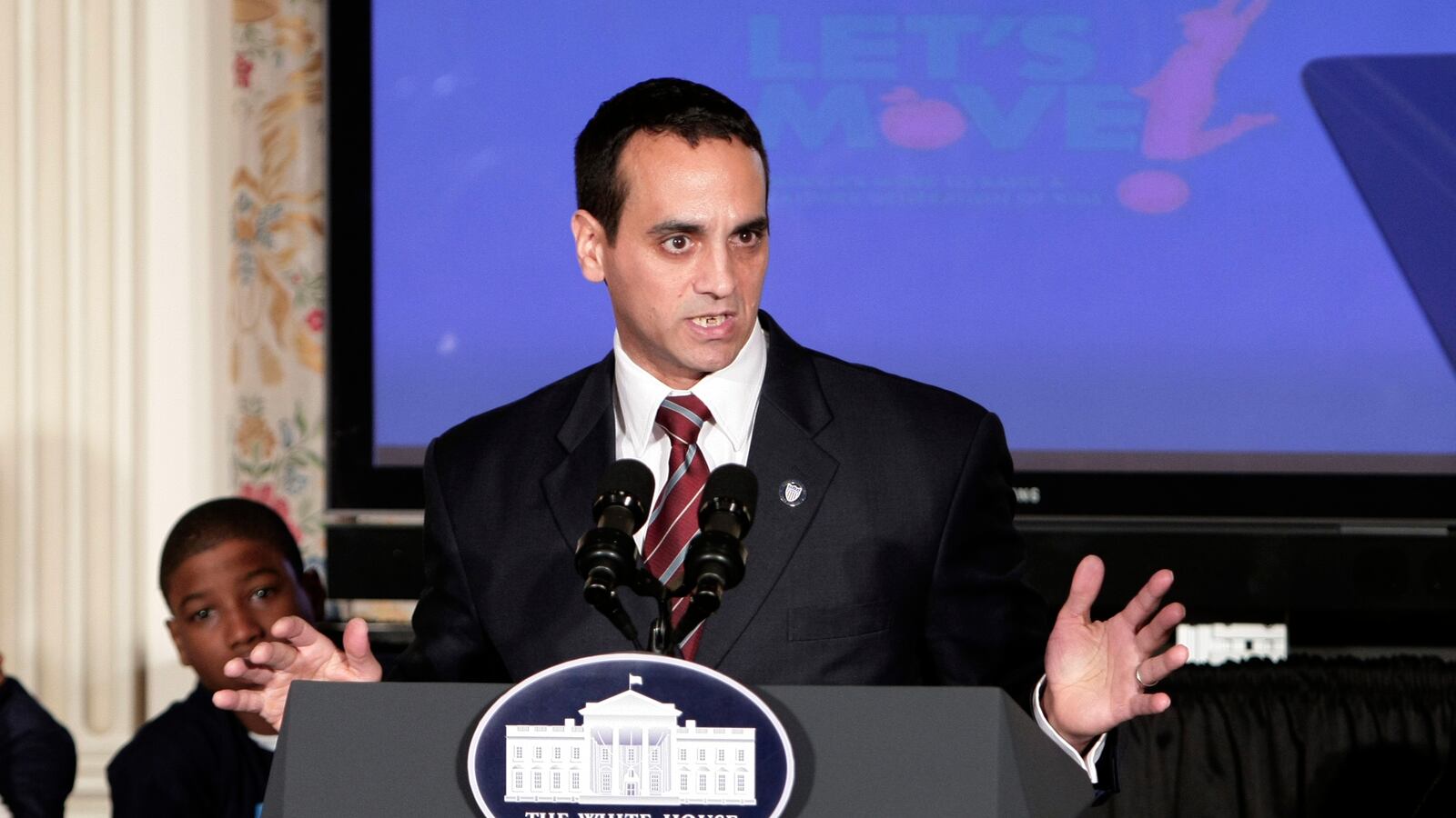 articles/2015/08/05/crime-is-down-in-my-sanctuary-city/150804-oneal-sanctuary-cities-tease_yr3kj9