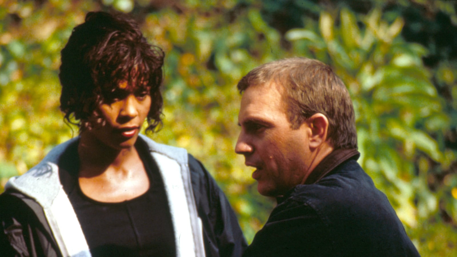cheats/2012/02/12/houston-s-comeback-film-still-on/whitney-houston-bodyguard_kmiatf