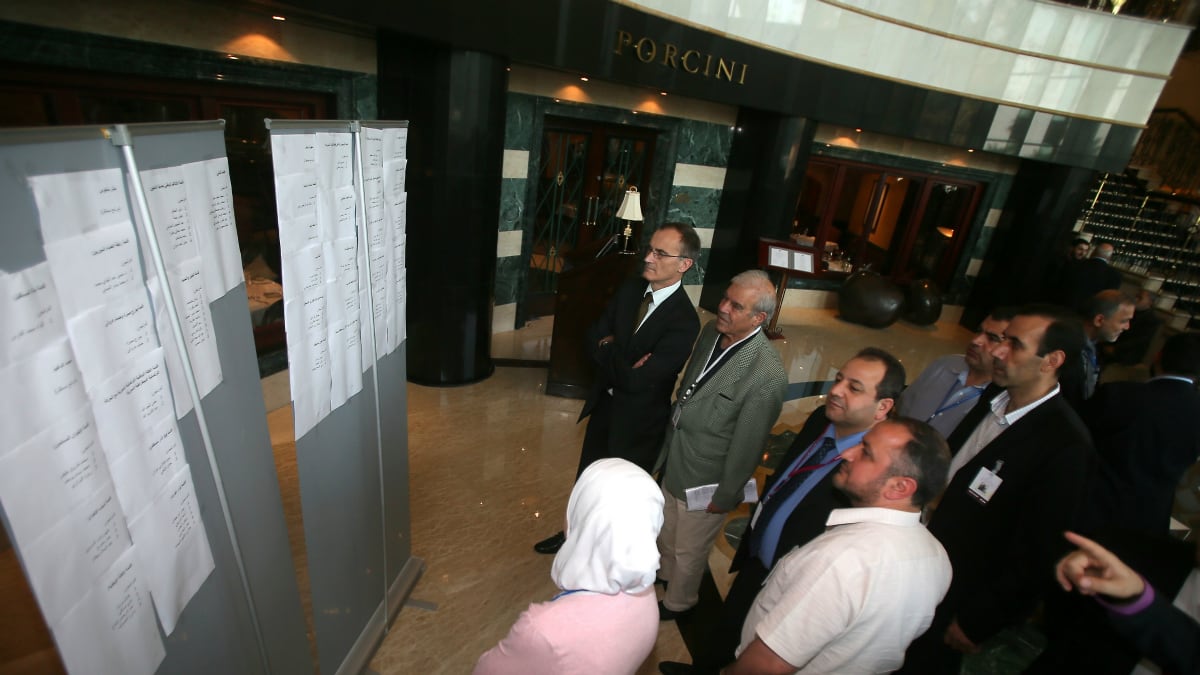 cheats/2012/11/07/syrian-opposition-elects-all-male-leadership/syrian-council-no-women-leaders-cheat_gkk5te