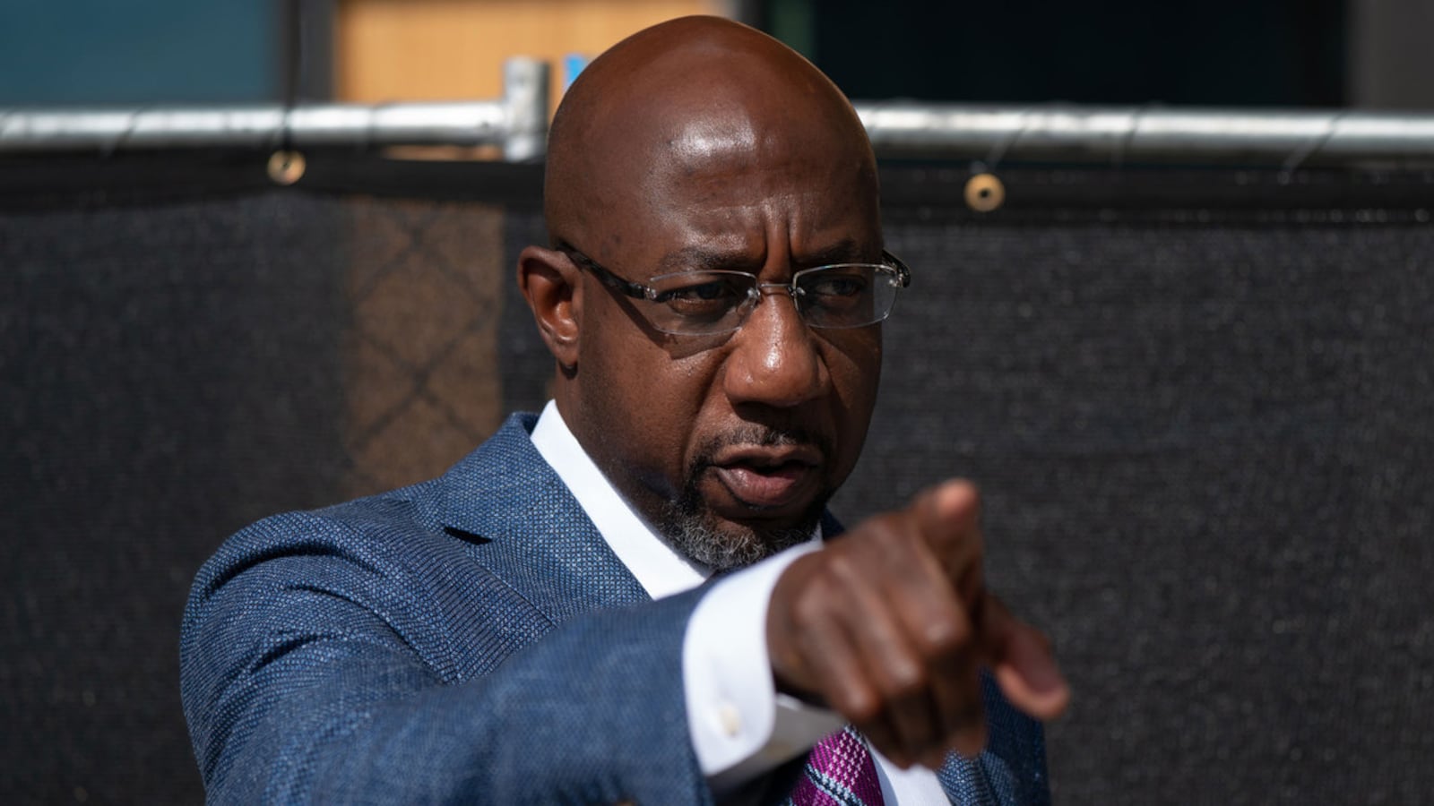 210409-holloway-warnock-hero_sq7if8