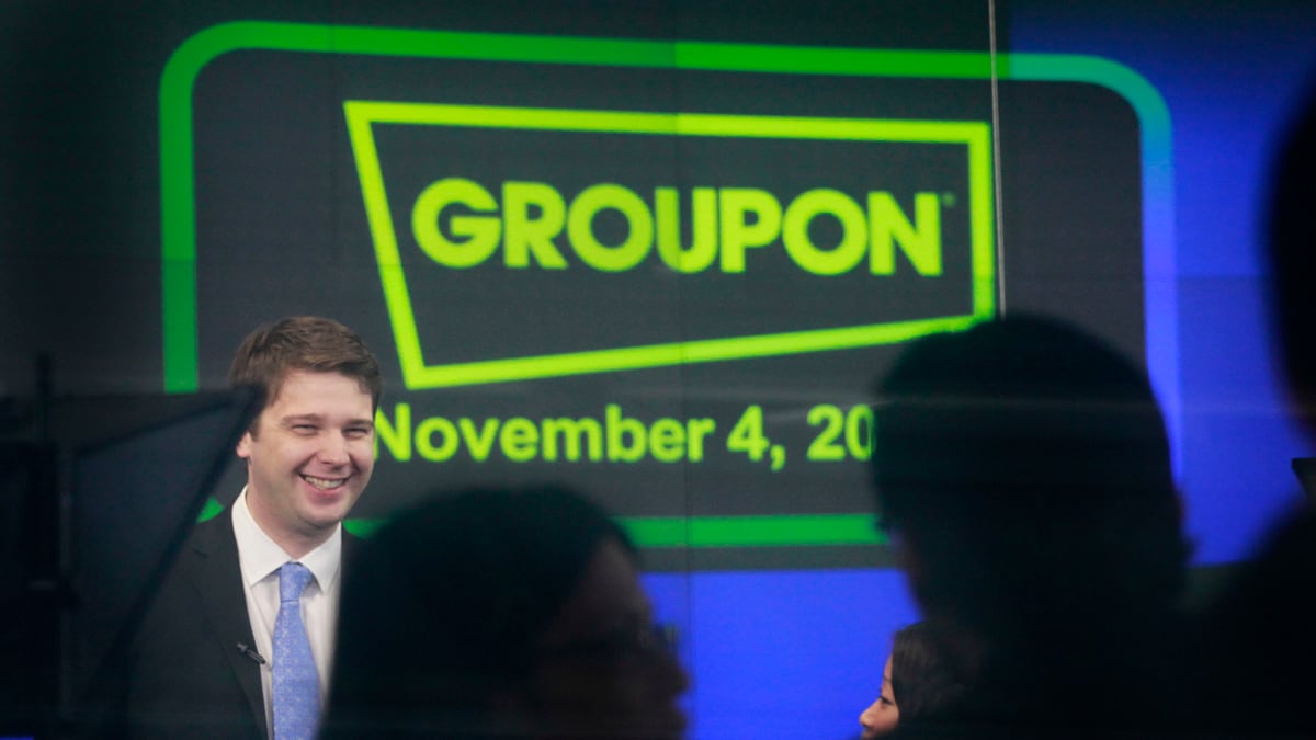 articles/2012/11/30/why-groupon-and-living-social-are-doomed/zeitlin-twilight-deal-companies-tease-embed_c9byn3