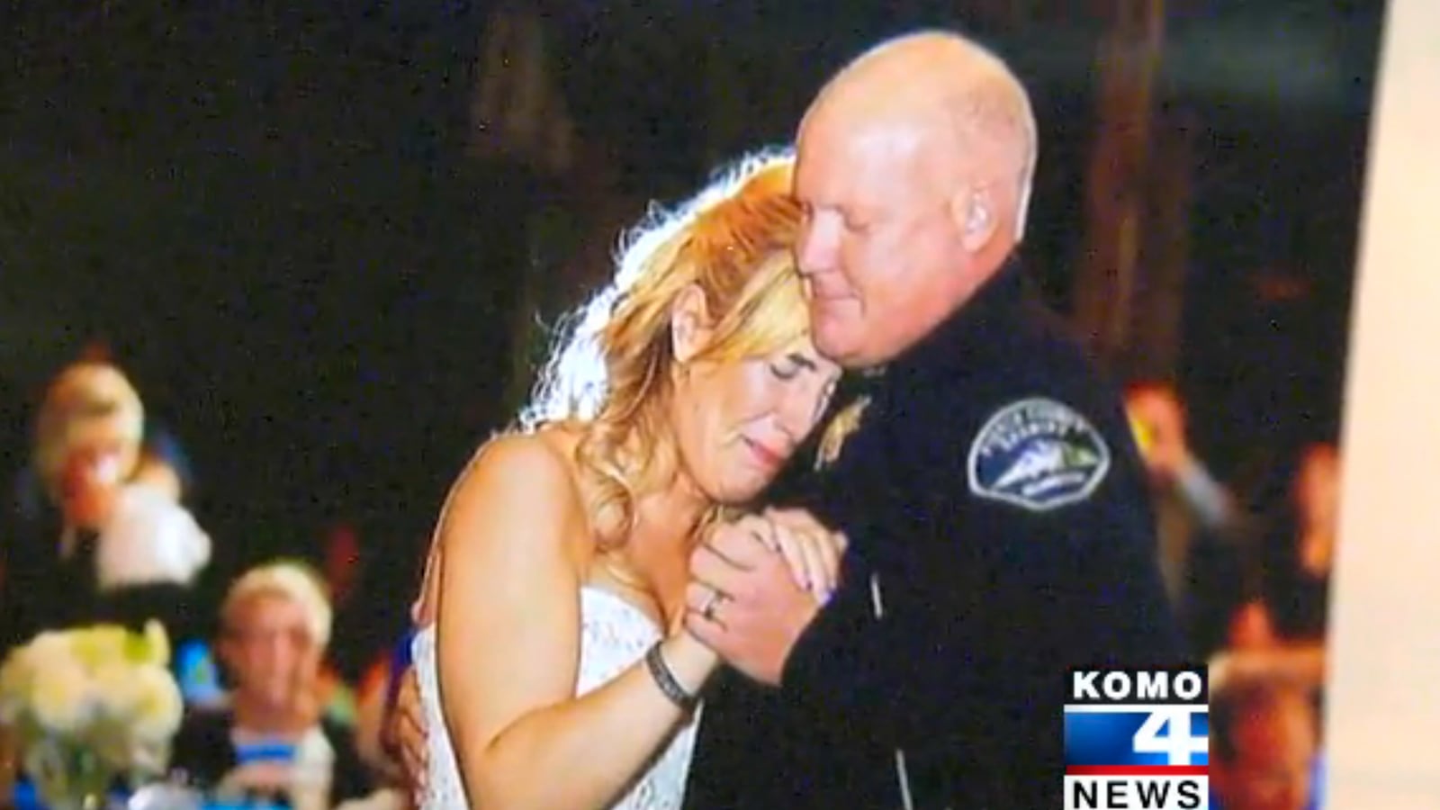 articles/2015/09/22/slain-cop-s-daughter-s-wedding-surprise/20150922-copwedding-joiner_nxzusz