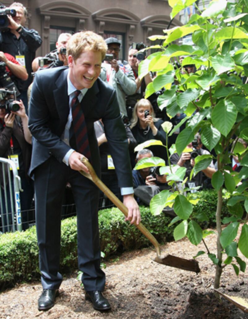 galleries/2009/05/29/prince-harry-in-new-york/prince-harry-visits-ny-6_vgbtbx