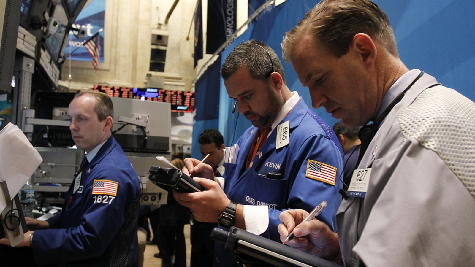 cheats/2011/10/03/greece-spooks-u-s-stocks/stock-market-fall-cs_z5peg6