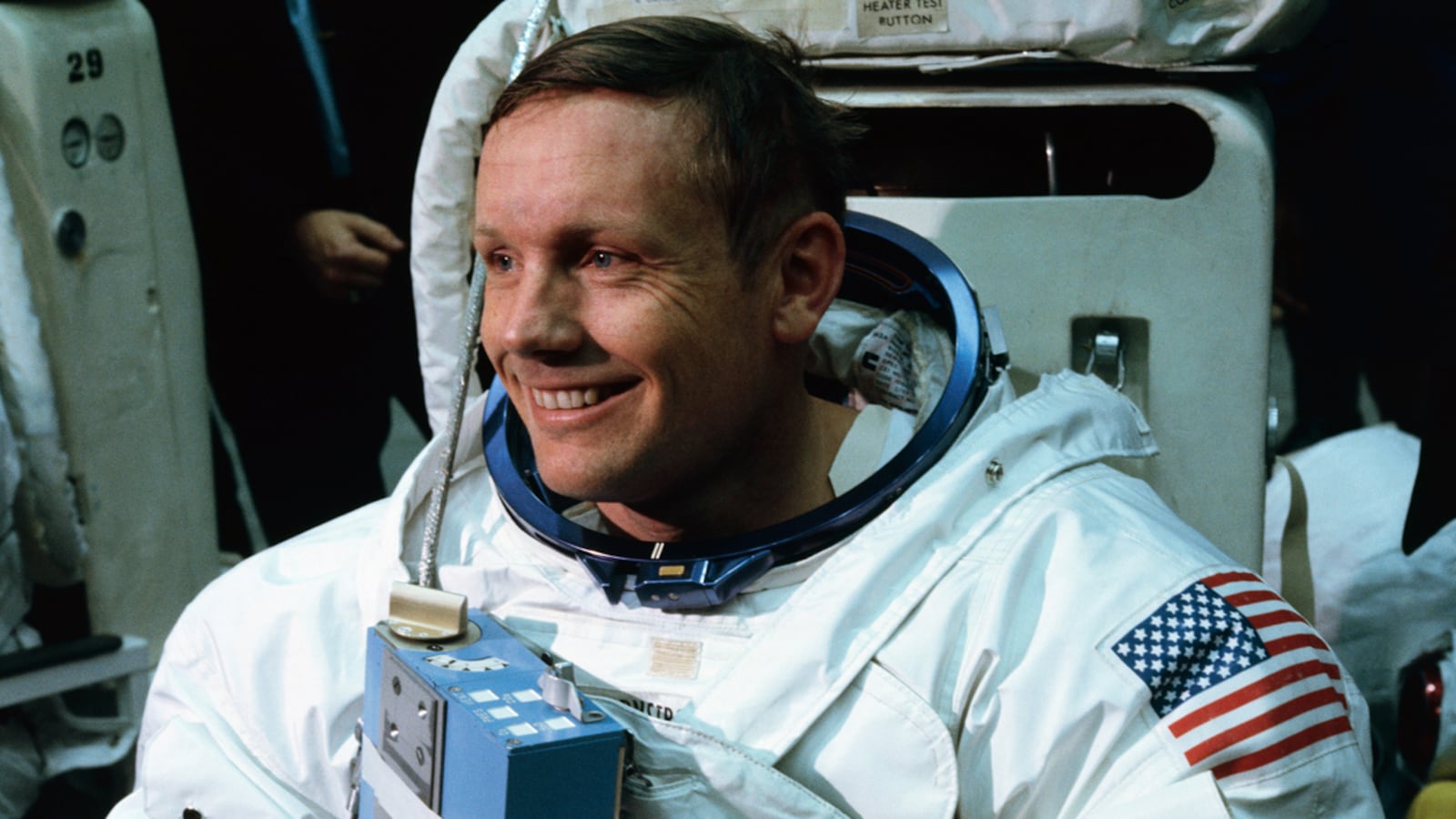 articles/2012/08/27/buzz-aldrin-neil-armstrong-was-the-best-pilot-i-ever-knew/neil-armstrong-spacesuit-dinerman_lbdu6f