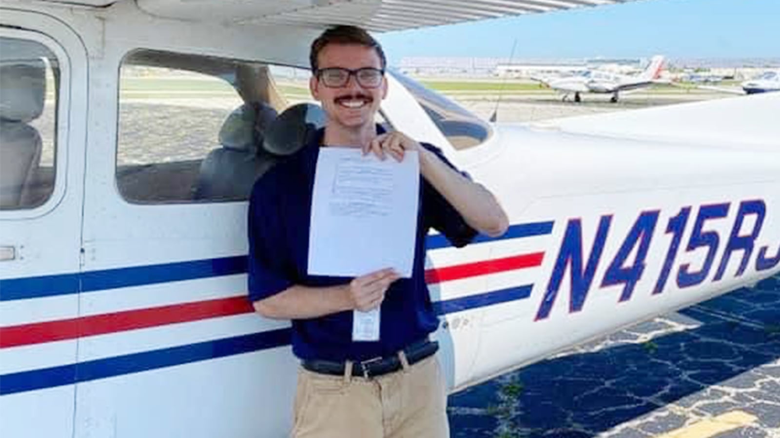 American Airlines pilot First Officer Samuel Lilley.