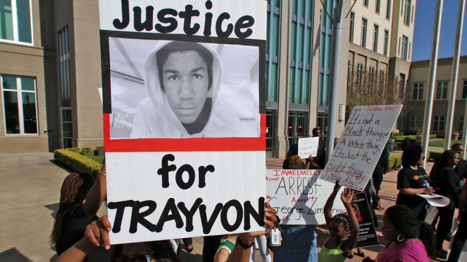 cheats/2012/03/21/trayvon-martin-probe-faces-hurdles/trayvon-martin-investigation-faces-challenges-cheat_jtlnwb