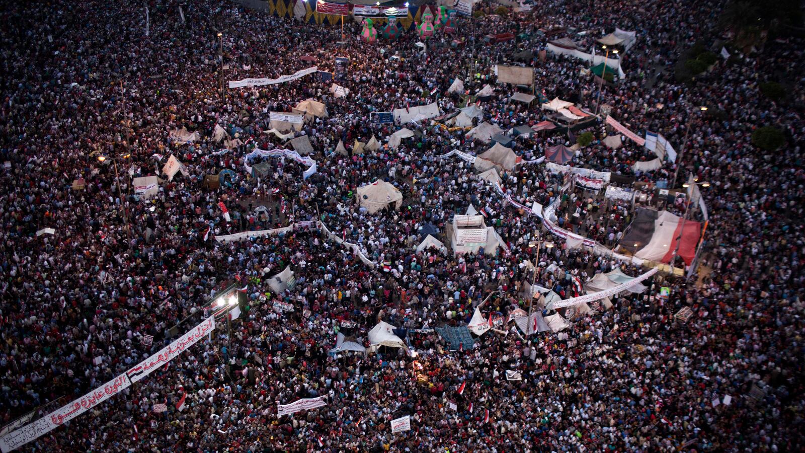 cheats/2013/07/26/egyptians-hold-massive-rival-rallies/130726-tahrir-square-cheat_vpcmps