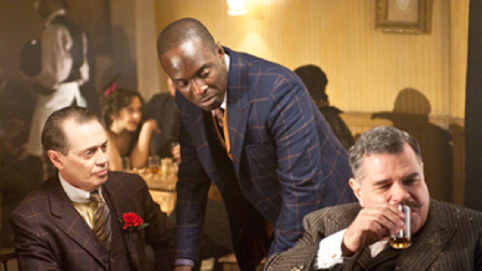 articles/2010/12/04/boardwalk-empires-season-finale/barra-boardwalk-empire_144918_r9y5os