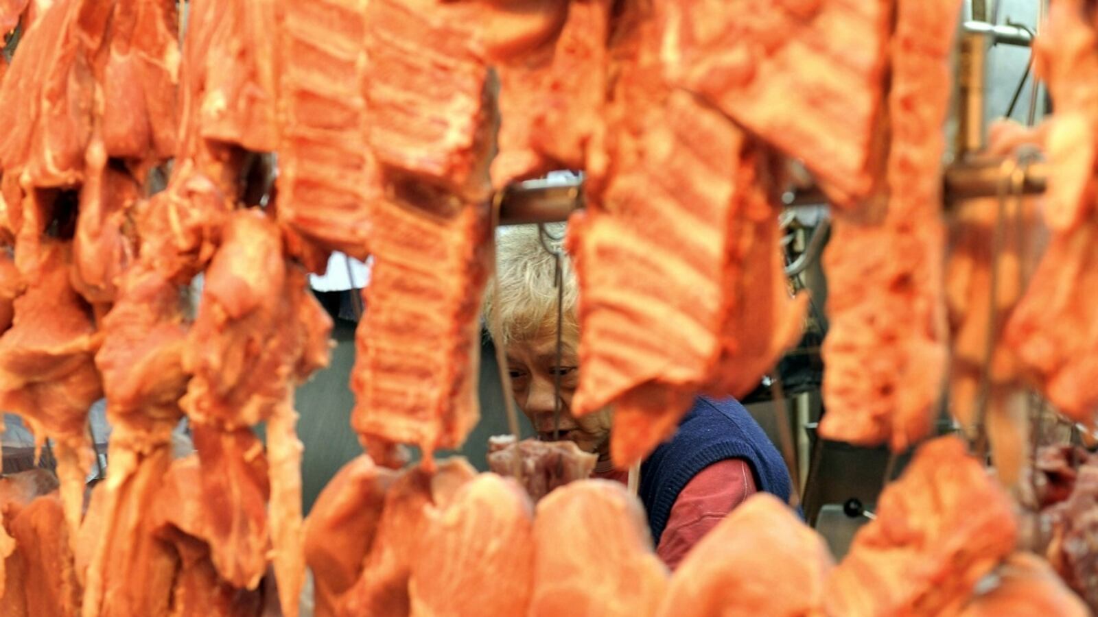 cheats/2013/05/03/rat-meat-sold-as-lamb-in-china/050313-rat-meat-china-cheat_nmygmo