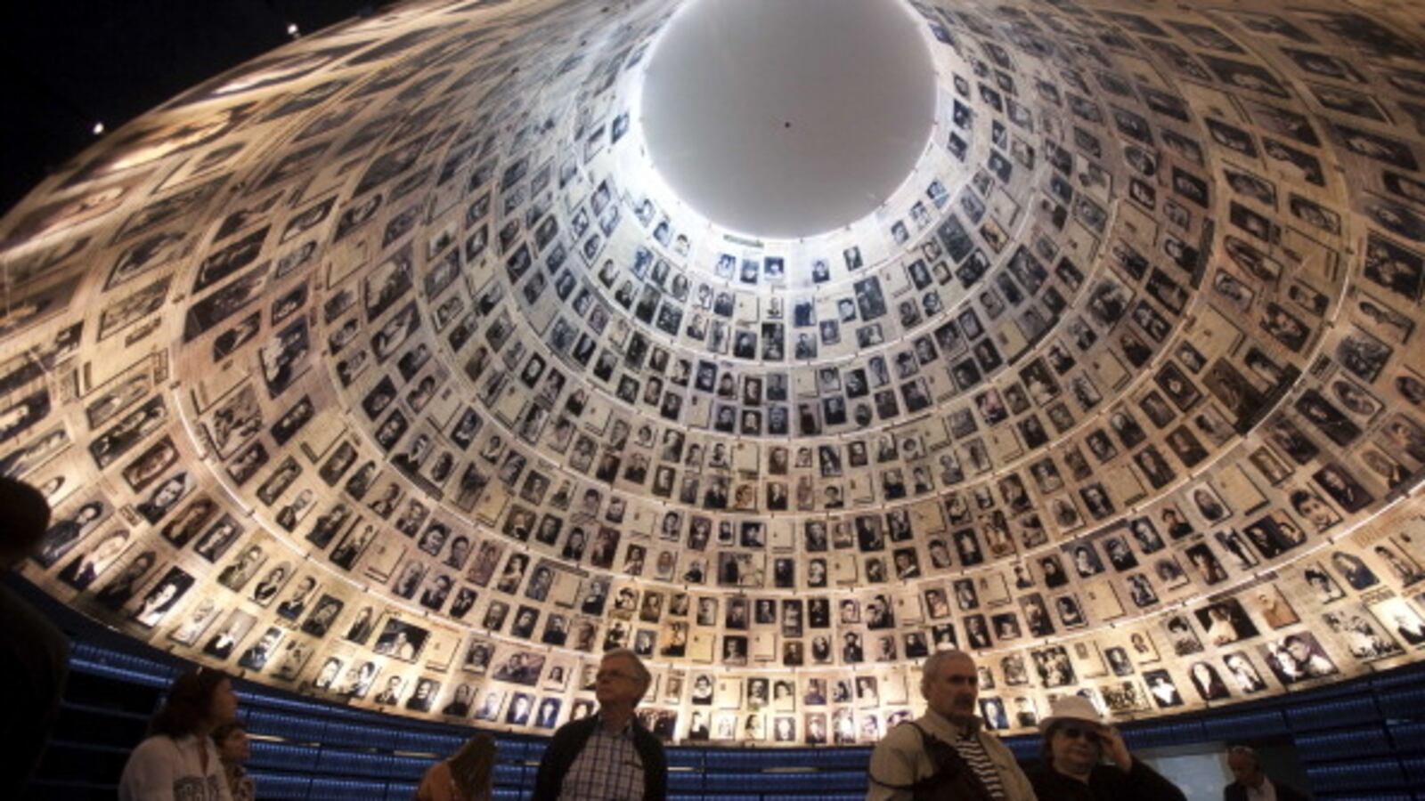articles/2012/09/20/looking-each-other-in-the-eye/yad-vashem-openz-jpeg_cphcil
