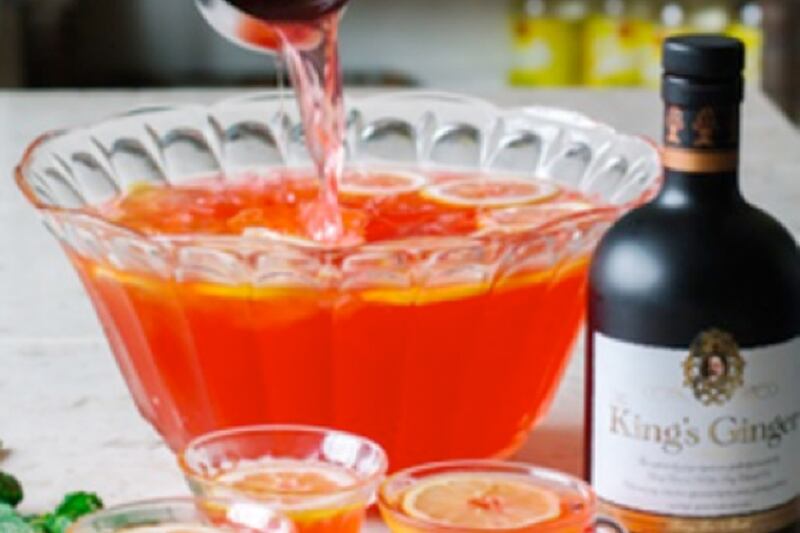 articles/2016/12/01/the-perfect-holiday-cocktails/161129-The-Kings-Ginger-Spiced-Punch-tease_omxjpr