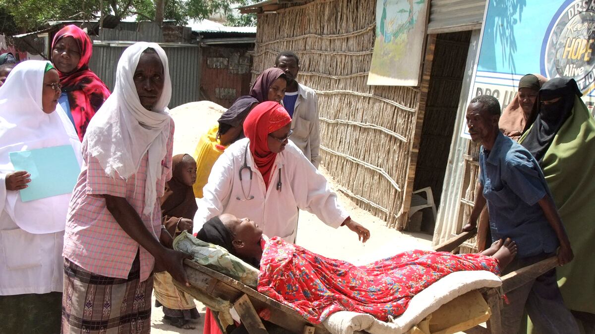 articles/2011/06/25/somalia-s-mother-theresa-fights-famine/Hawa-Abdi-somalia-griswald_cznc8v