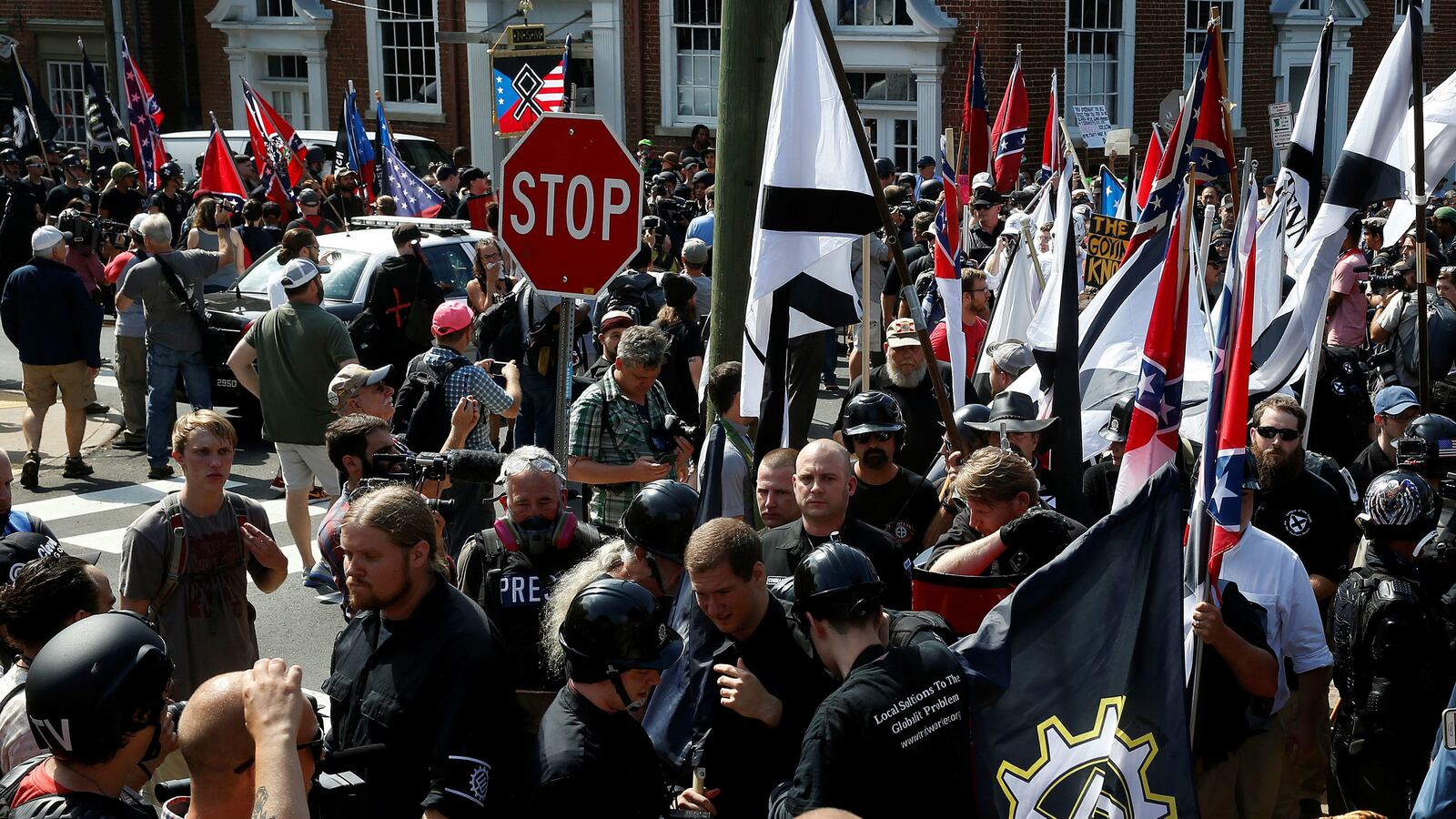 alt-right-rally-Charlottesville_qe2wee