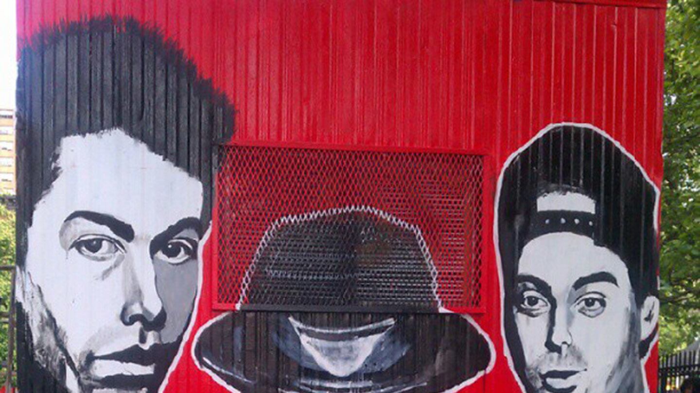 galleries/2014/07/29/danielle-mastrion-s-iconic-street-art/140729-danielle-mastrion-1_ir3m0n