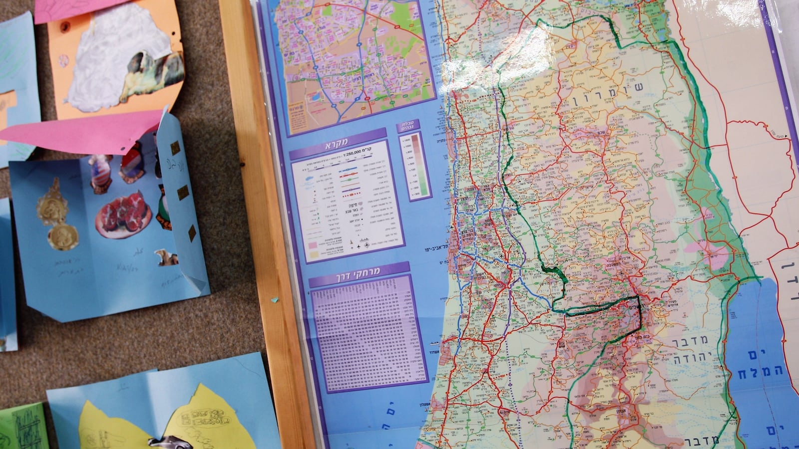 articles/2013/04/30/time-to-stop-demonizing-the-one-state-solution/green-line-zsquare_gzewgw